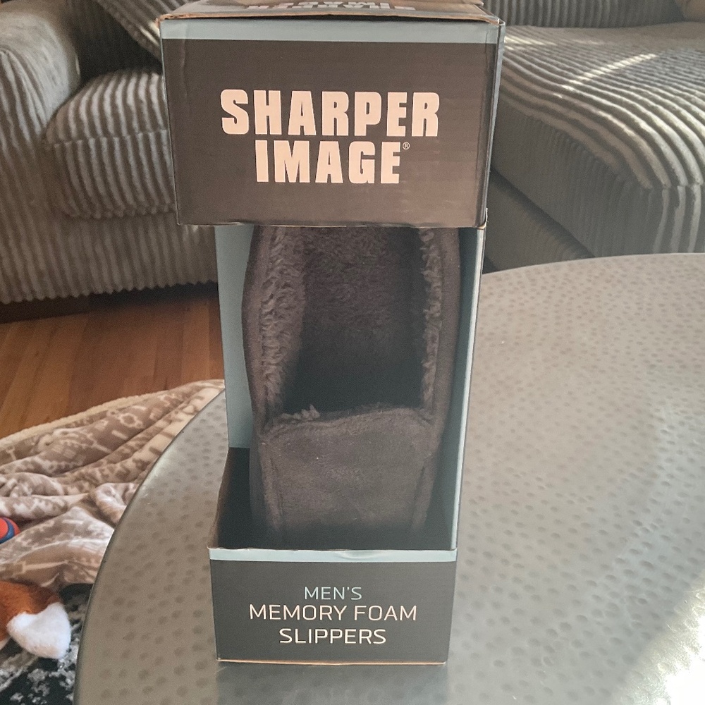 Sharper Image black Memory Foam slippers,new.Medium